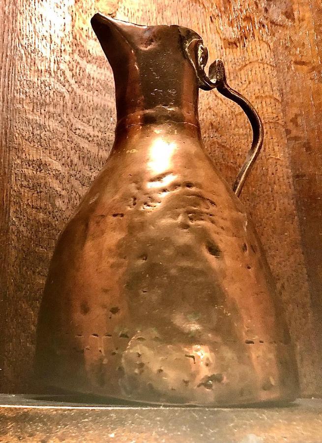 骏马之语酒店 卡莱尔 外观 照片