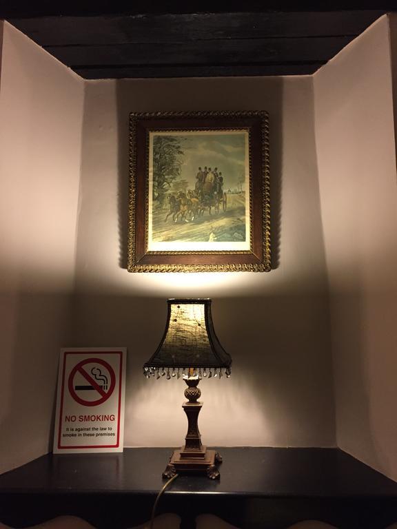 骏马之语酒店 卡莱尔 外观 照片